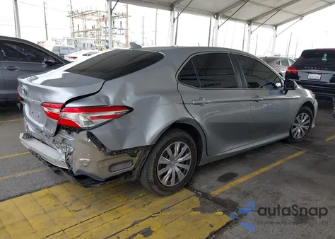 2020 Toyota Camry Le Hybrid from USA, damaged, VIN 4T1C31AK0LU519455